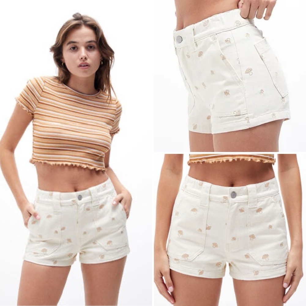 PacSun: Mushroom Shorts